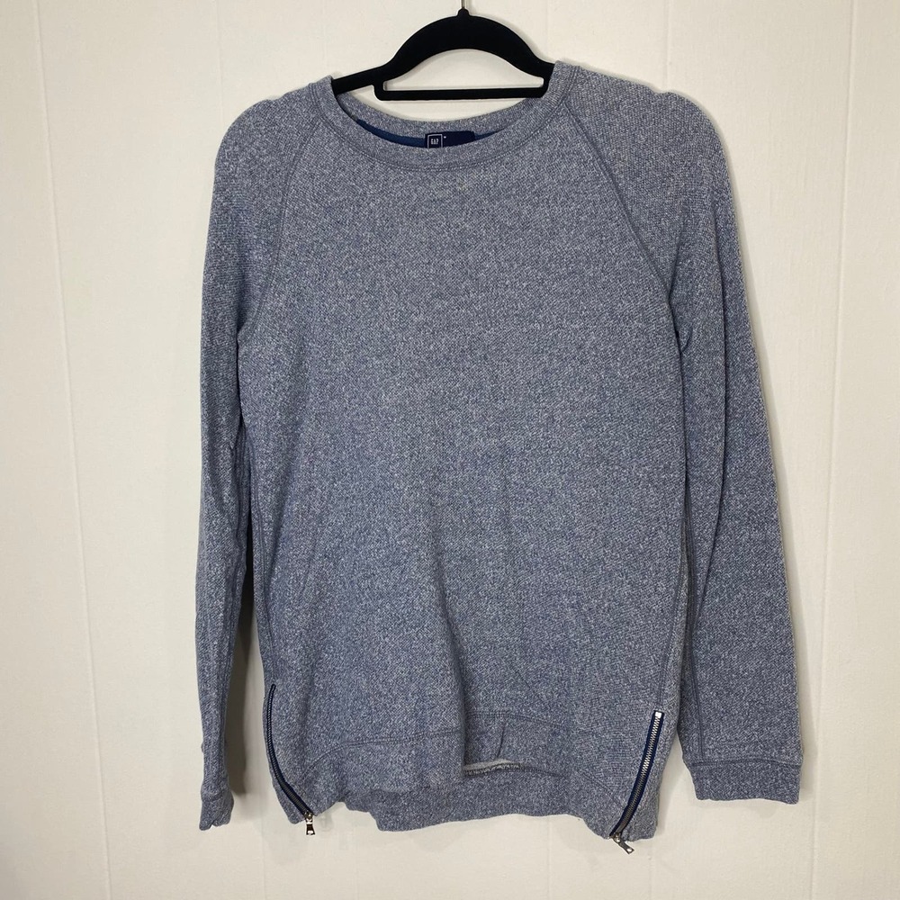 Gap size medium Heather blue sweatshirt with zippers